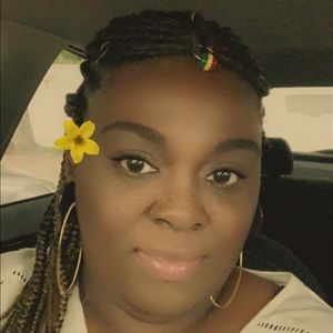 Meet your Posher, Ami